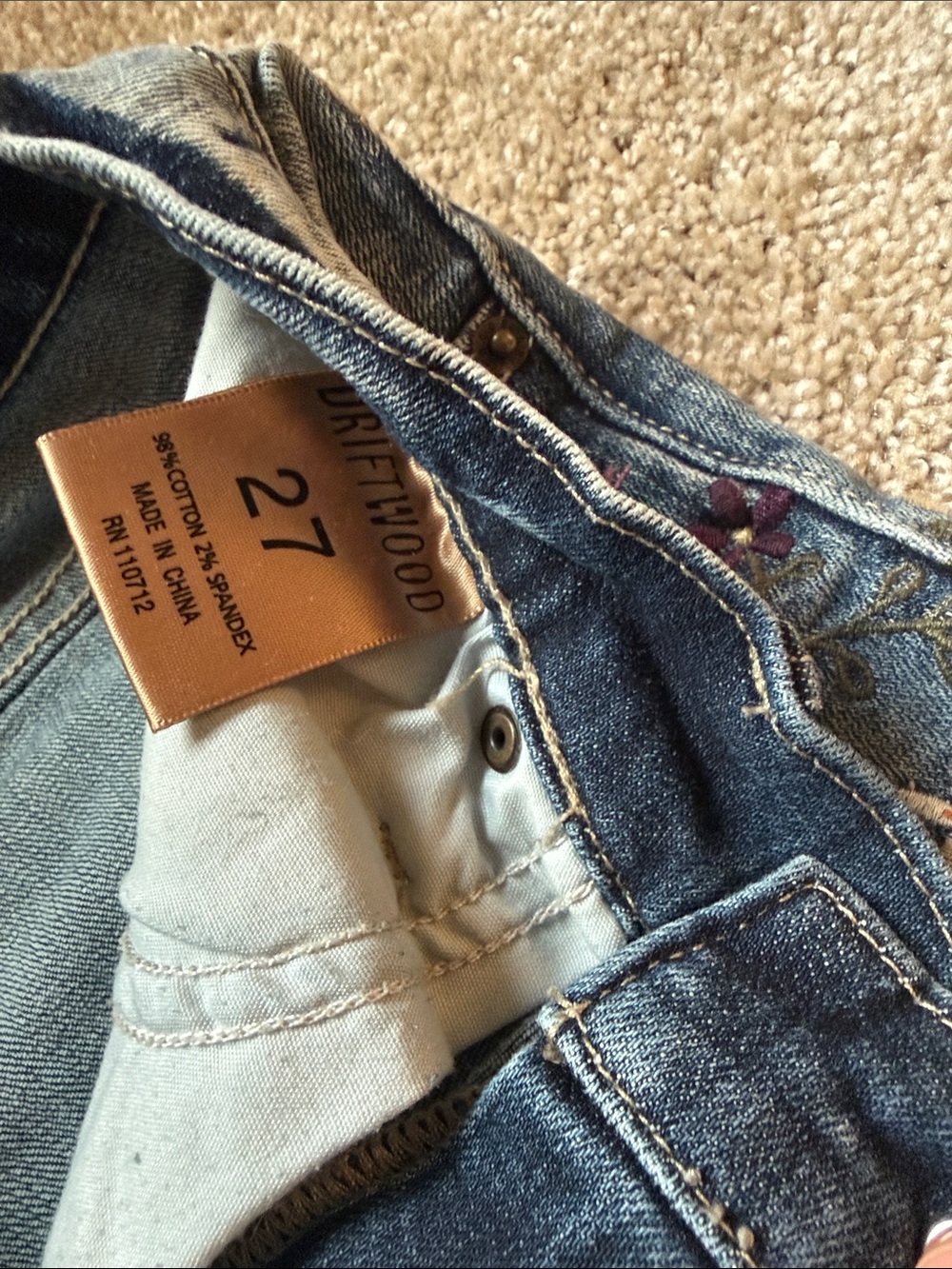 Driftwood Kelly Embroidered Light Blue Women’s Jeans size 27 - Picture 7 of 8